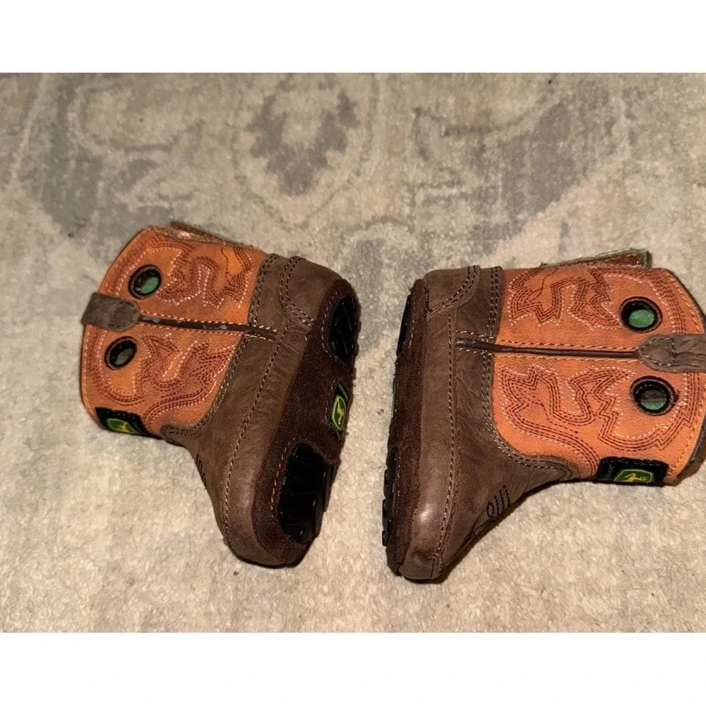John Deere Johnny Popper Crib Boots Baby Sz 3M 3‎ Brown Leather Boys